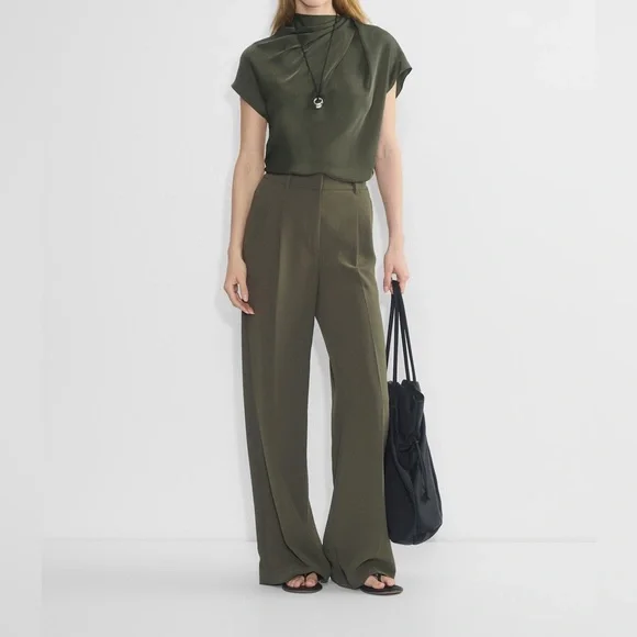 Aritzia The Effortless Pant- Crepette Wider - Picture 1 of 7